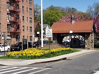 Jamaica Estates, Queens — Wikipedia